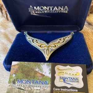 Beautiful, like new Montana Silversmiths necklace!